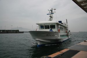 国立療養所大島青松園で。高松港と園を結ぶ療養所専用船